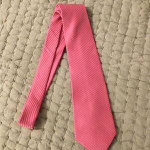 Stylish Pink Diagonal Striped Tie